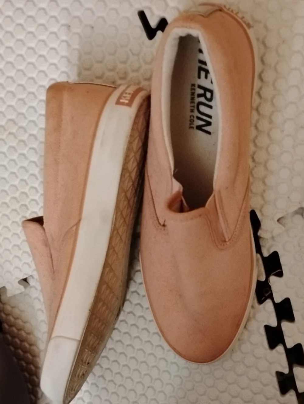 Slip-On Women's Sneakers in Blush Pink
